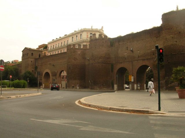 Photos des portes de la ville de Rome