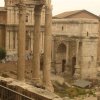 Photos de colonne romaine dans la ville de Rome