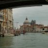Passage sous un pont de Venise