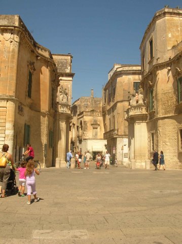 la grande rue monumentale de Lecce