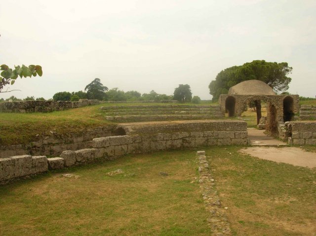 Photos de ruines romaines paestum