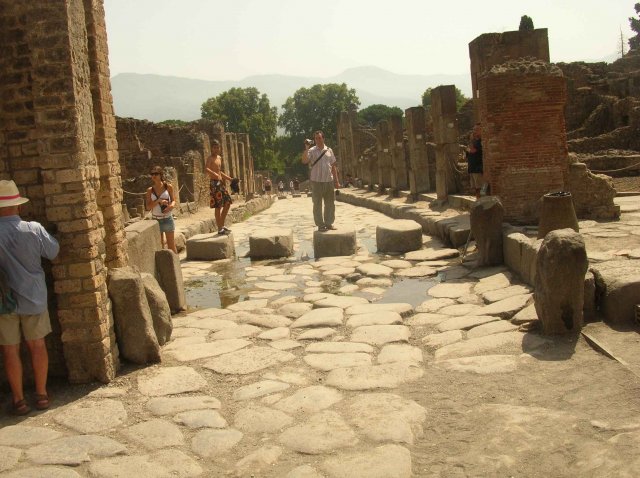 Grande rue descendante de Pompei