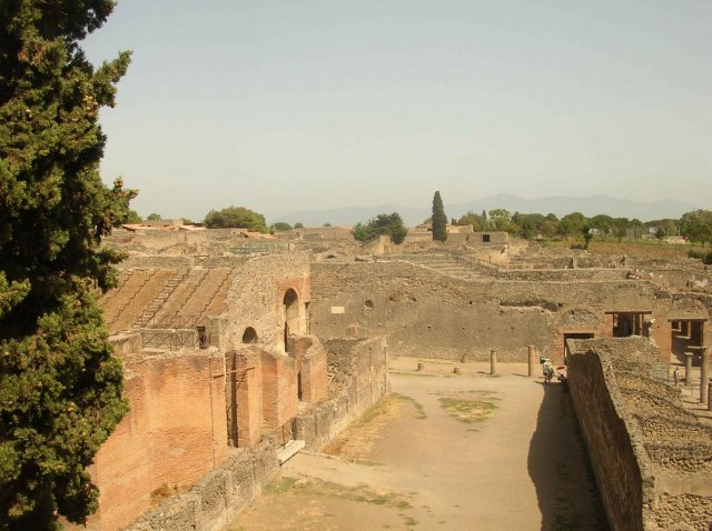 vue de haut des toits de Pompei