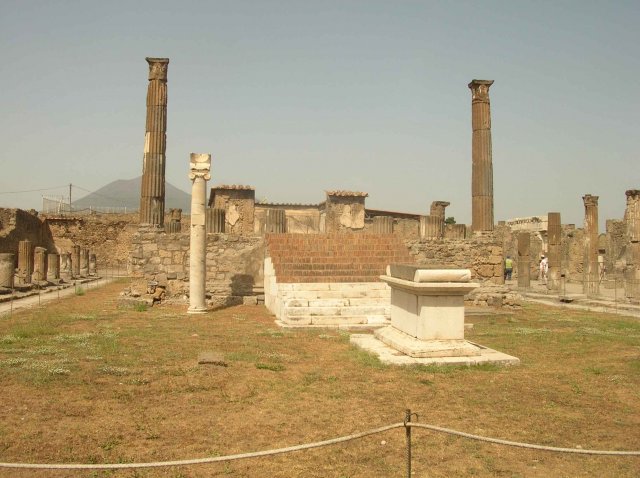 Le grand temple de Pompei