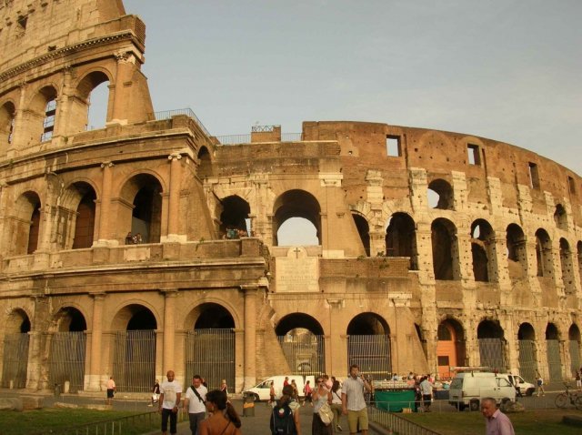 Photos de la balafre du colisée Rome