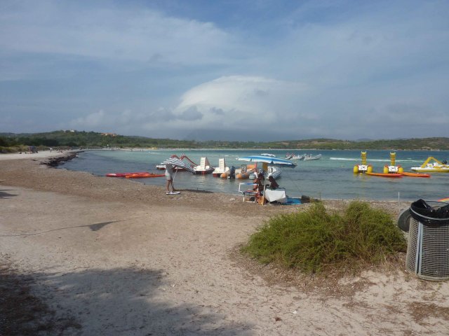 Photos criques en dessous de Olbia avec son petit port