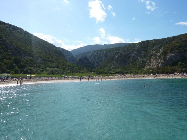 sable blanc et mer turquoise la Sardaigne