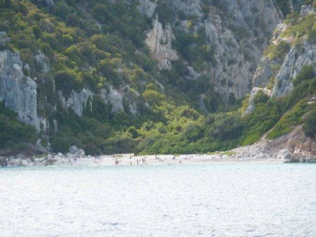 petite crique sarde