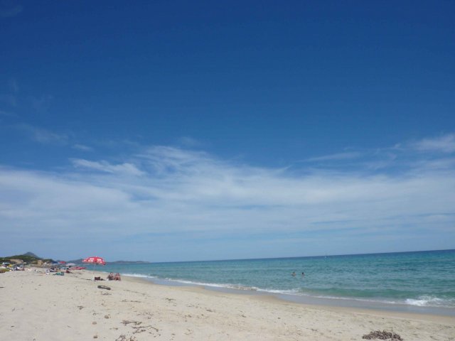 Ciel bleu et mer turquoise en Sardaigne