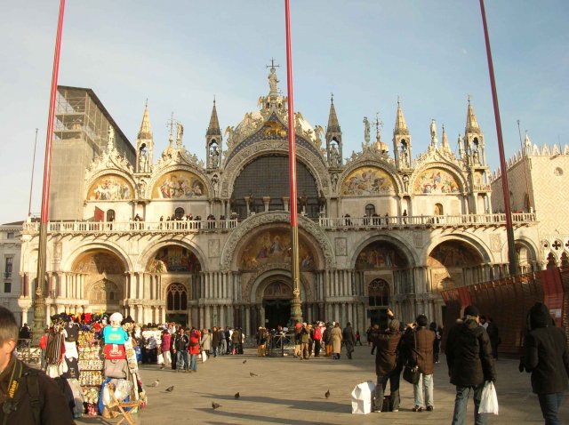 Vue de la basilique place saint-Marc de Venise