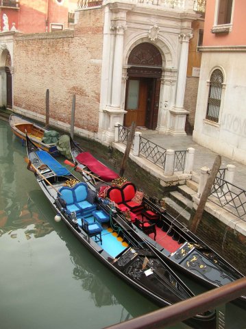 Photos de jolie gondole de Venise